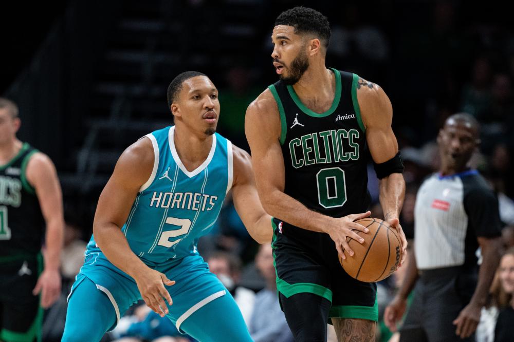 现在赛场上 现在赛场上