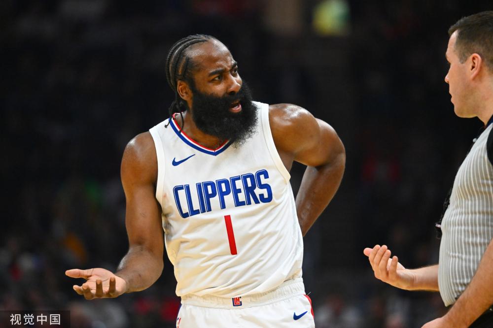 的果断出手 的果断出手