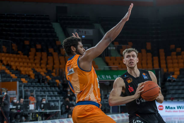 篮球不仅是 篮球不仅是